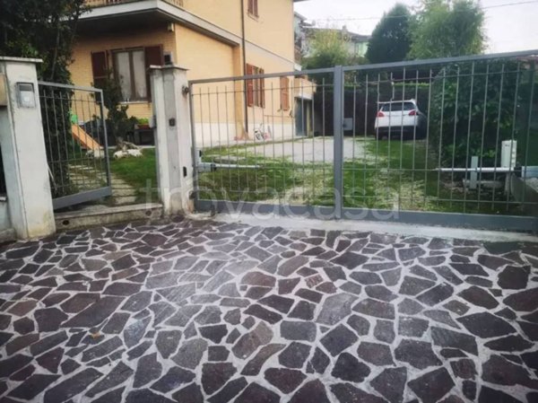 casa indipendente in vendita a Belmonte Piceno