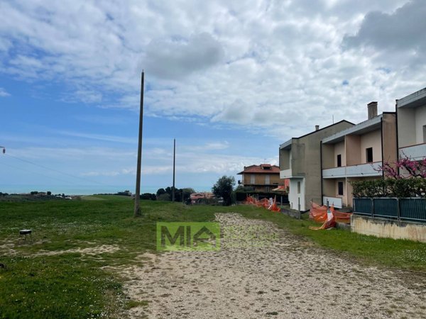 casa indipendente in vendita a Campofilone