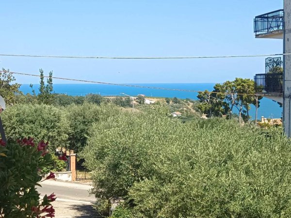 casa indipendente in vendita a Campofilone