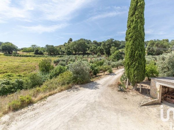 casale in vendita a Campofilone