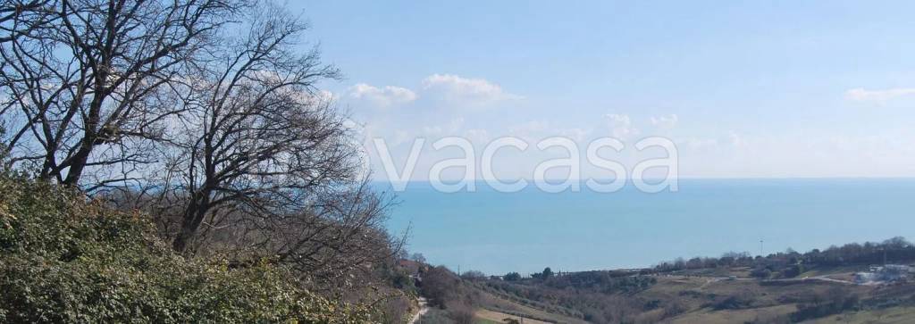 casa indipendente in vendita a Campofilone