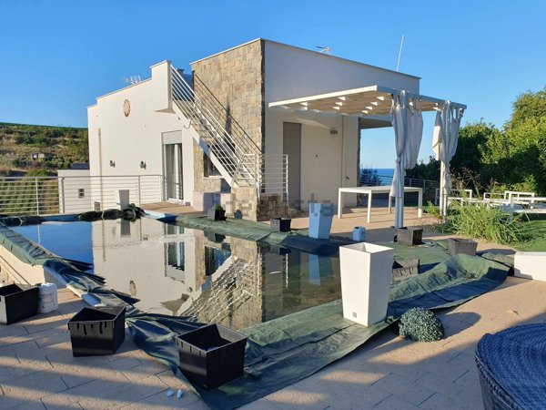 casa indipendente in vendita a Campofilone