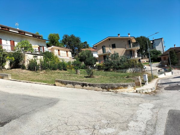 terreno edificabile in vendita a Campofilone