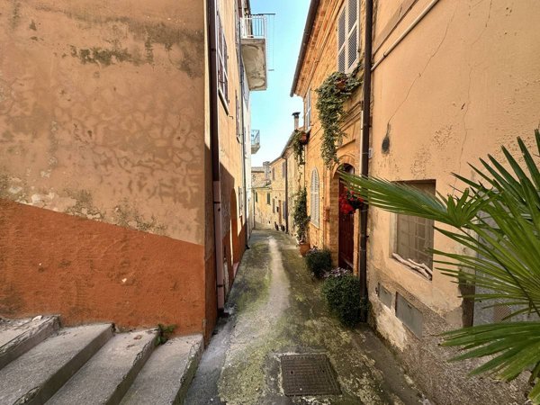 casa indipendente in vendita a Campofilone