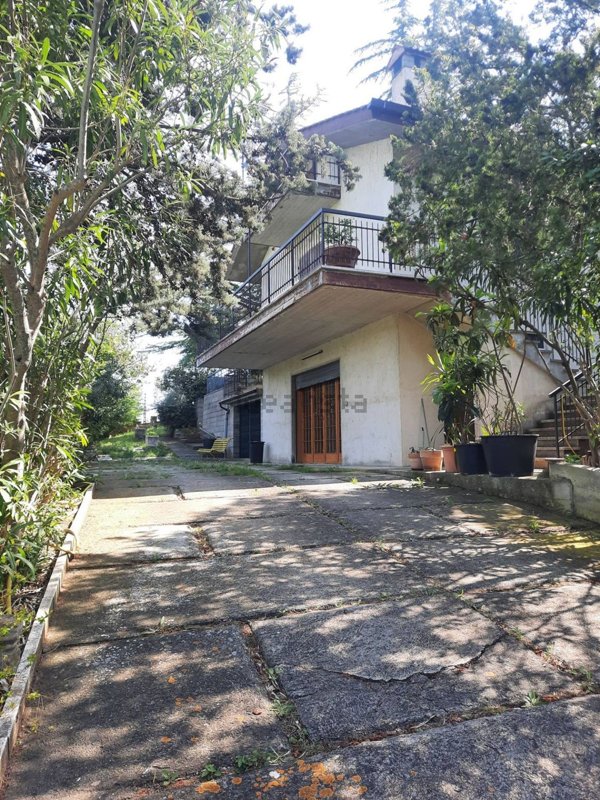 casa indipendente in vendita a Campofilone