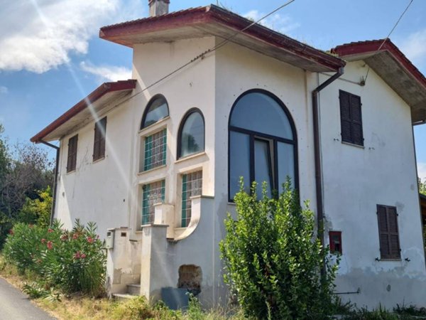 casa indipendente in vendita a Campofilone