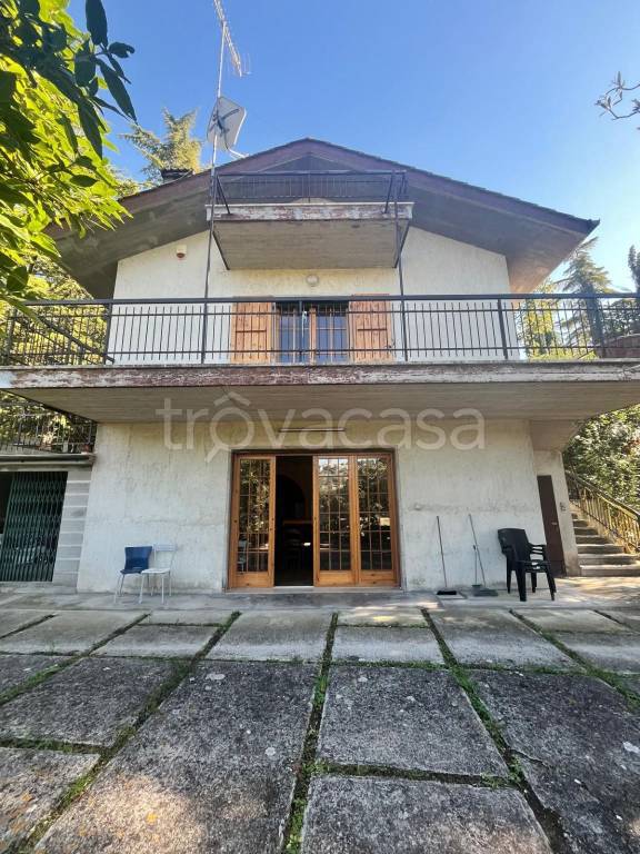 casa indipendente in vendita a Campofilone