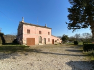 casa indipendente in vendita a Falerone in zona Piane di Falerone