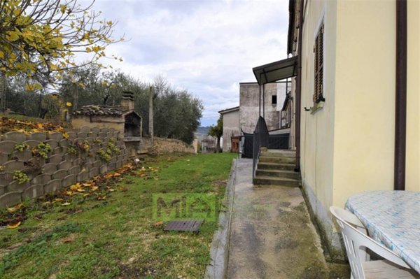appartamento in vendita a Falerone