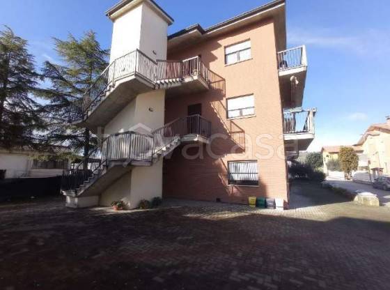 appartamento in vendita a Falerone in zona Piane di Falerone