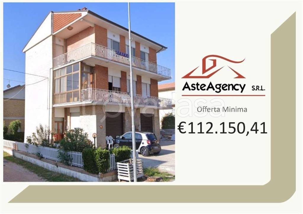 casa indipendente in vendita a Falerone