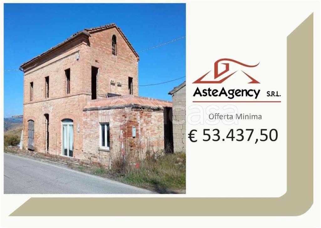 casa indipendente in vendita a Falerone