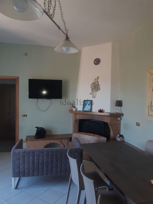 appartamento in vendita a Falerone in zona Piane di Falerone