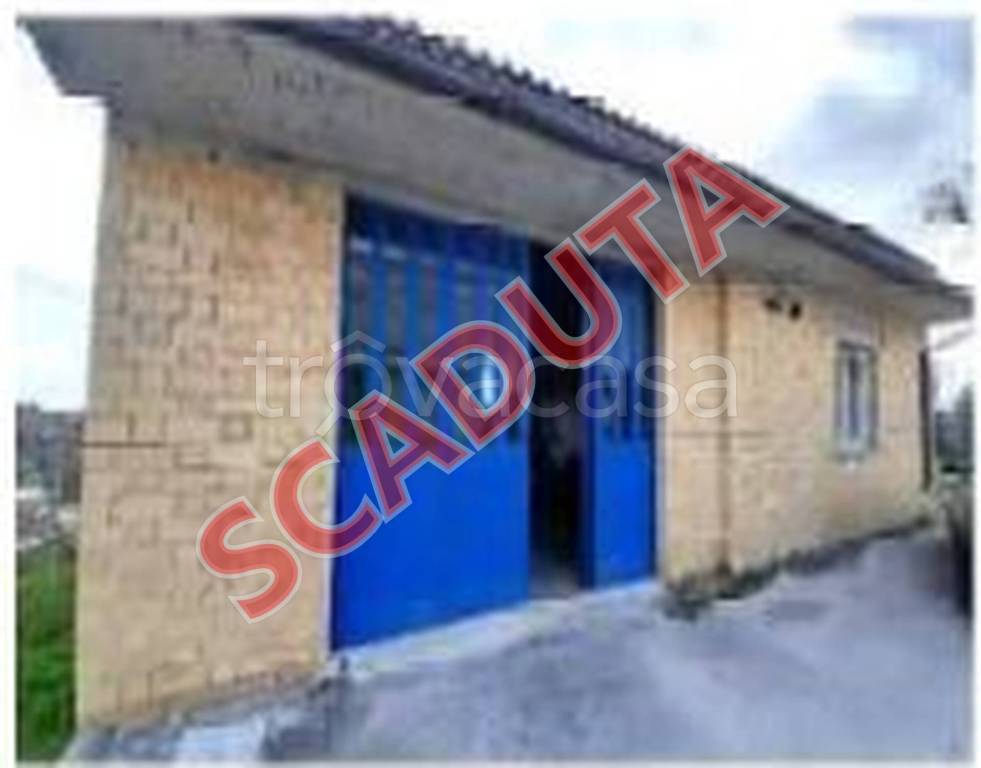 locale commerciale in vendita a Falerone