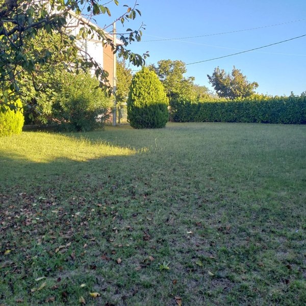 casa indipendente in vendita a Falerone