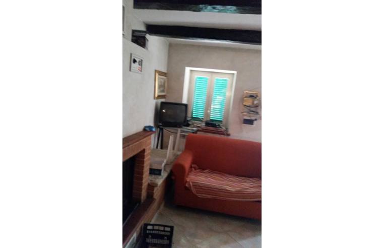 appartamento in vendita a Falerone in zona Piane di Falerone