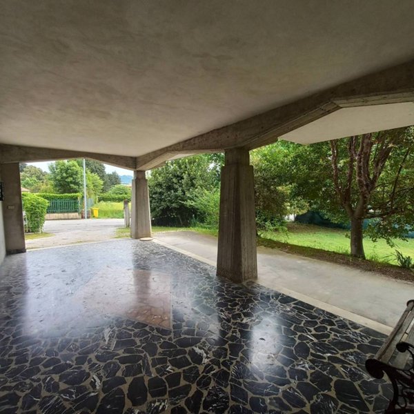 appartamento in vendita a Falerone in zona Piane di Falerone