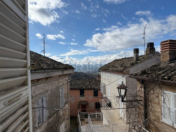 appartamento in vendita a Falerone