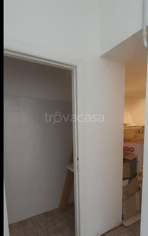 negozio in vendita a Falerone