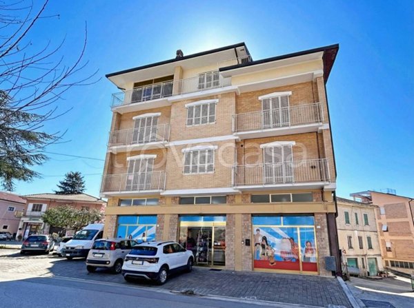 casa indipendente in vendita a Falerone in zona Piane di Falerone