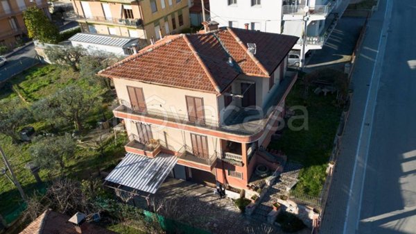 casa indipendente in vendita a Falerone
