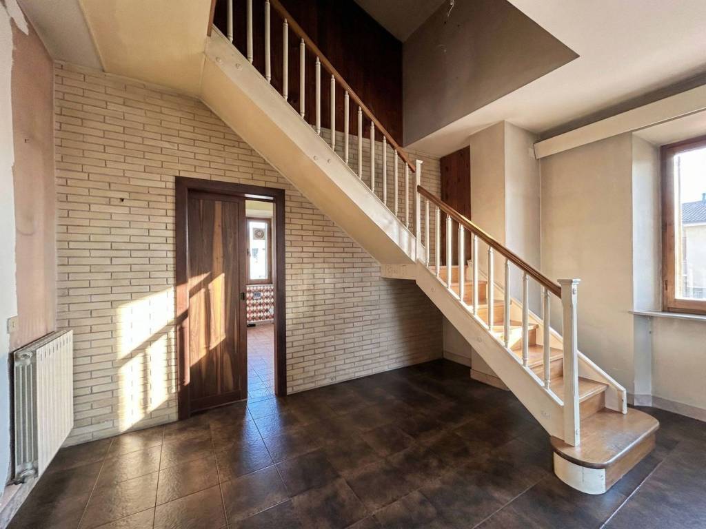 appartamento in vendita a Falerone in zona Piane di Falerone