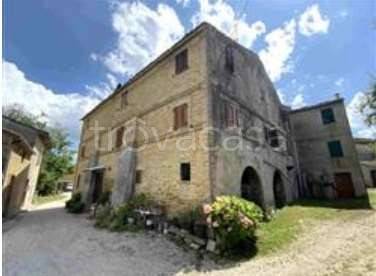 appartamento in vendita a Falerone in zona Piane di Falerone