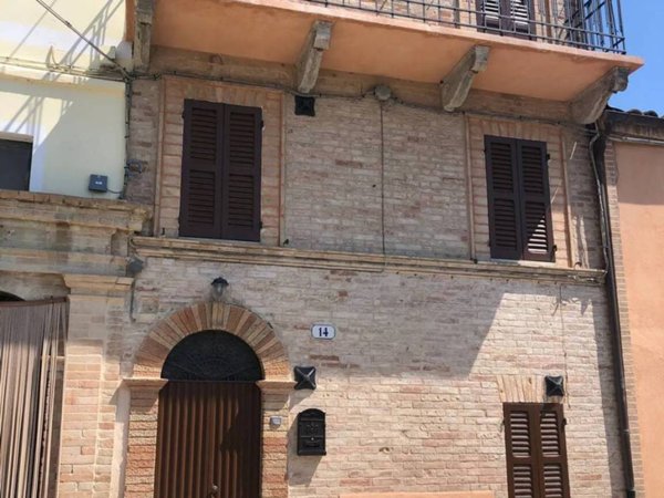 casa indipendente in vendita a Falerone in zona Piane di Falerone