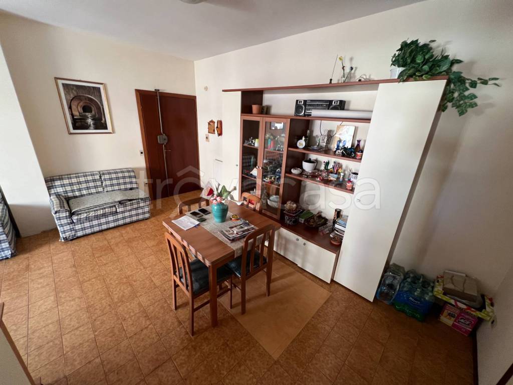 appartamento in vendita a Fermo in zona Camera