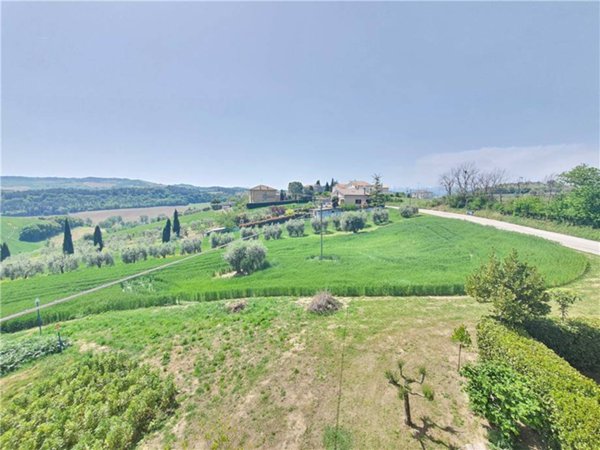 casa indipendente in vendita a Fermo