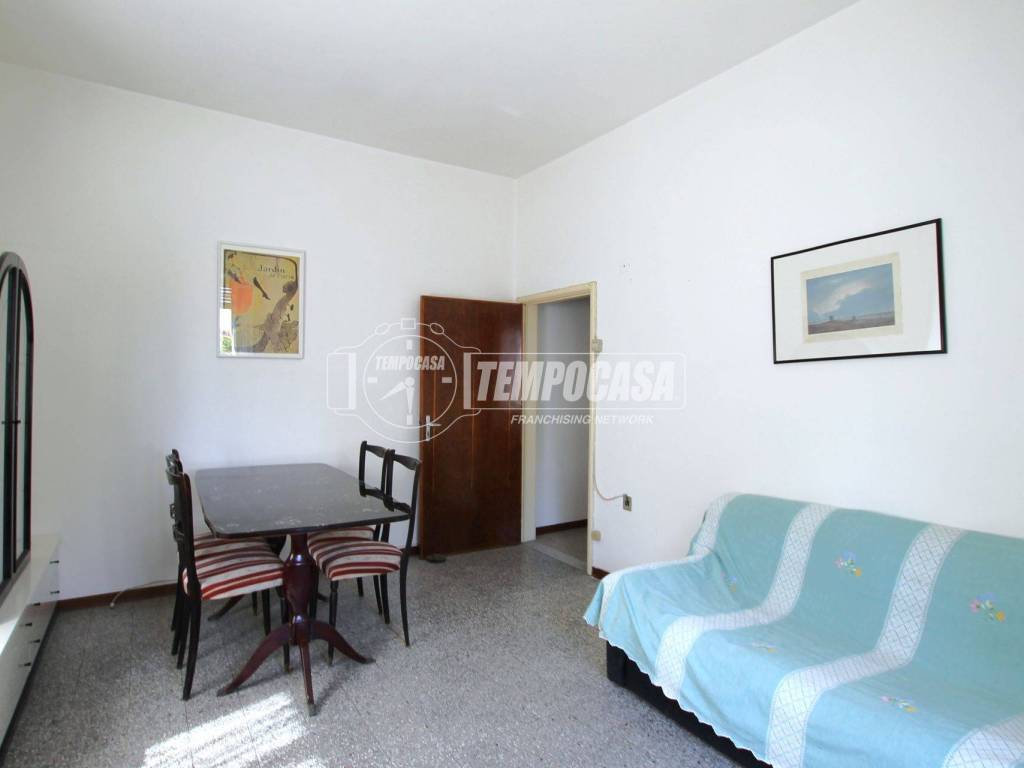 appartamento in vendita a Fermo in zona Camera