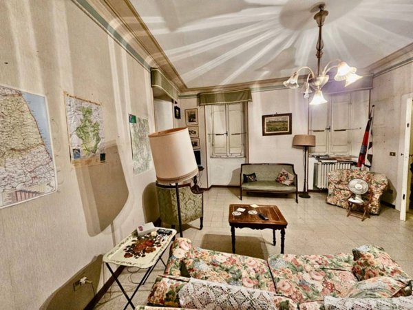 casa indipendente in vendita a Fermo
