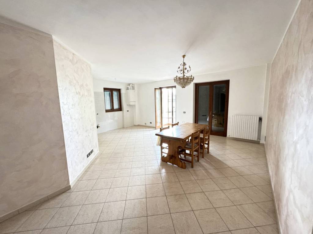 appartamento in vendita a Fermo in zona Salvano