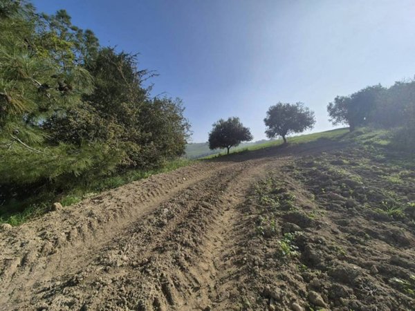 intera palazzina in vendita a Fermo