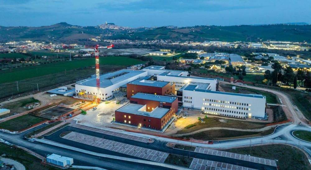 terreno edificabile in vendita a Fermo in zona Campiglione