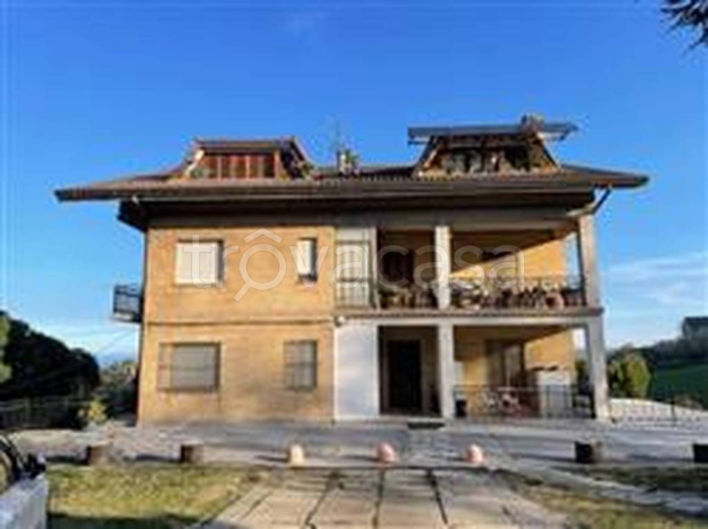 appartamento in vendita a Fermo in zona Capodarco