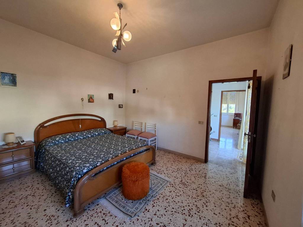 casa indipendente in vendita a Fermo