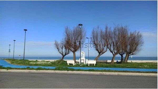 appartamento in vendita a Fermo in zona Camera