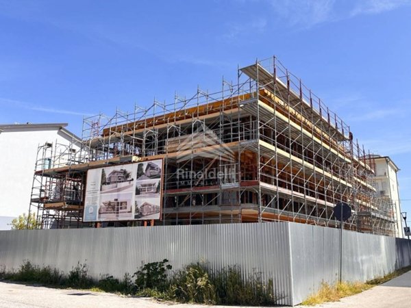 appartamento in vendita a Fermo in zona Lido di Fermo