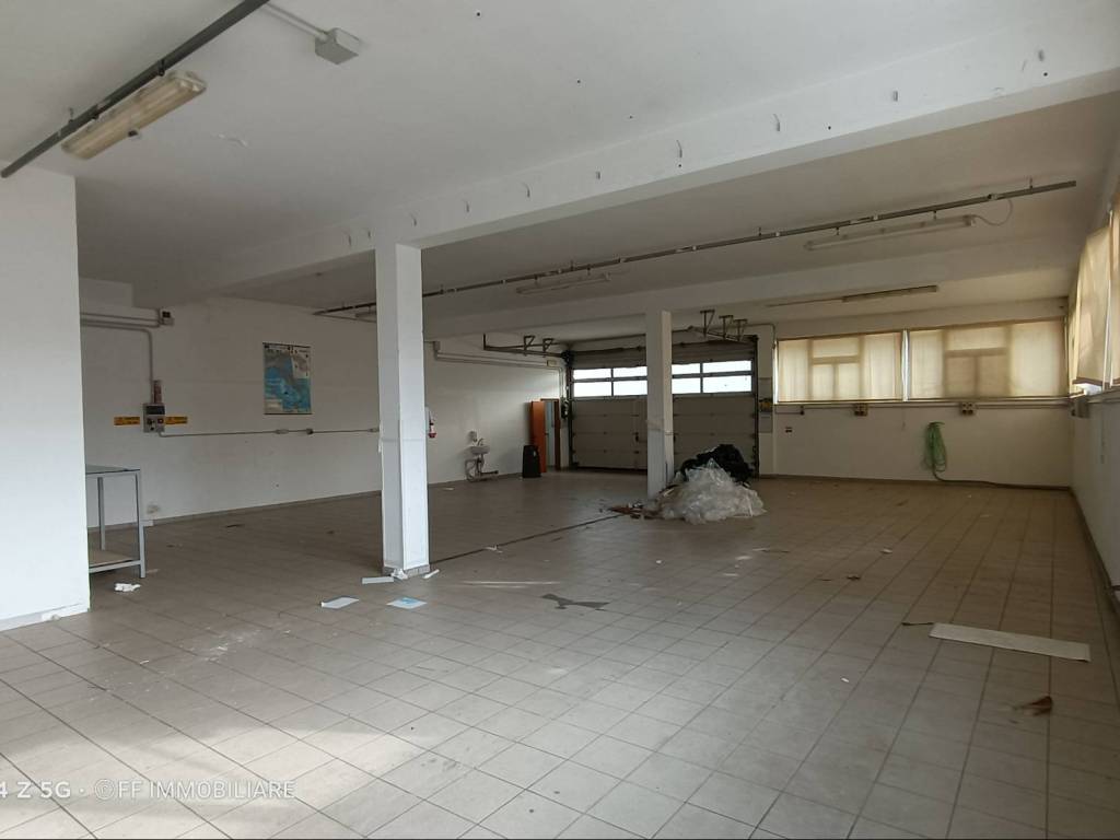 intera palazzina in vendita a Fermo in zona San Marco