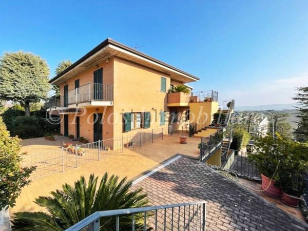 appartamento in vendita a Fermo in zona Santa Petronilla