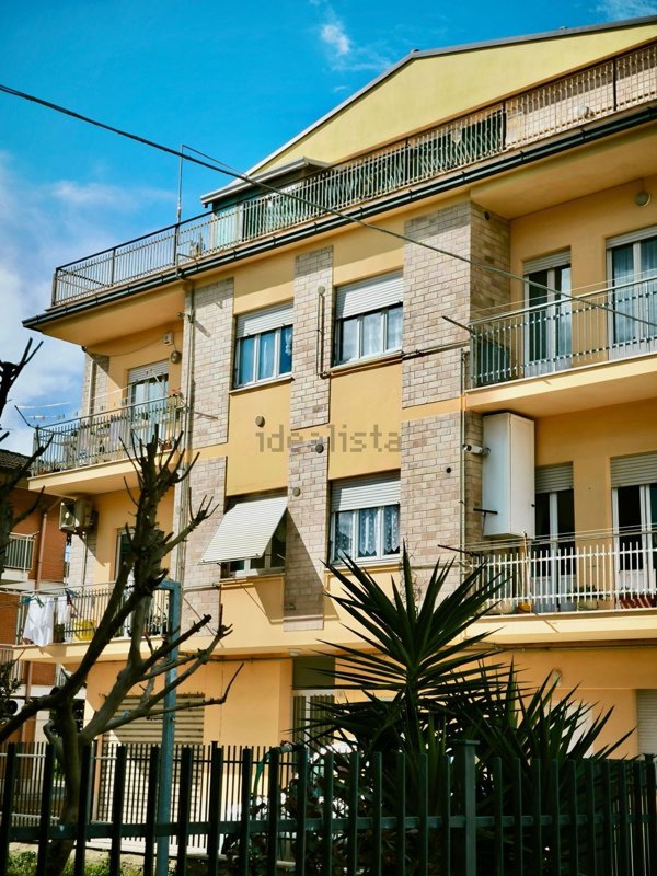 appartamento in vendita a Fermo in zona Lido di Fermo