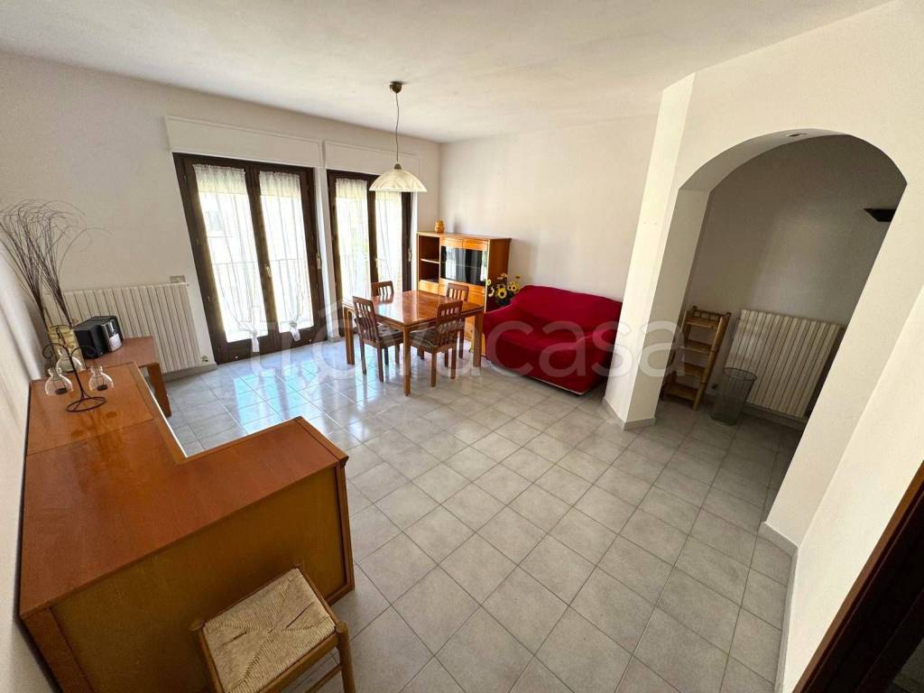 appartamento in vendita a Fermo in zona Camera