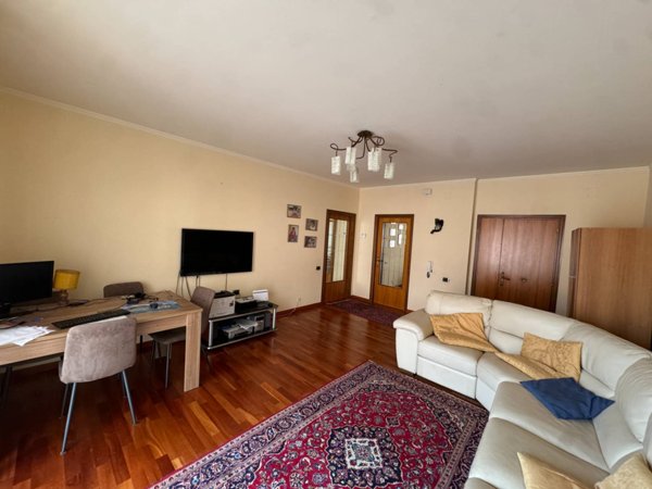 appartamento in vendita a Fermo in zona Capodarco