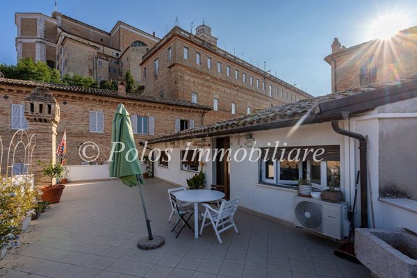 casa indipendente in vendita a Fermo
