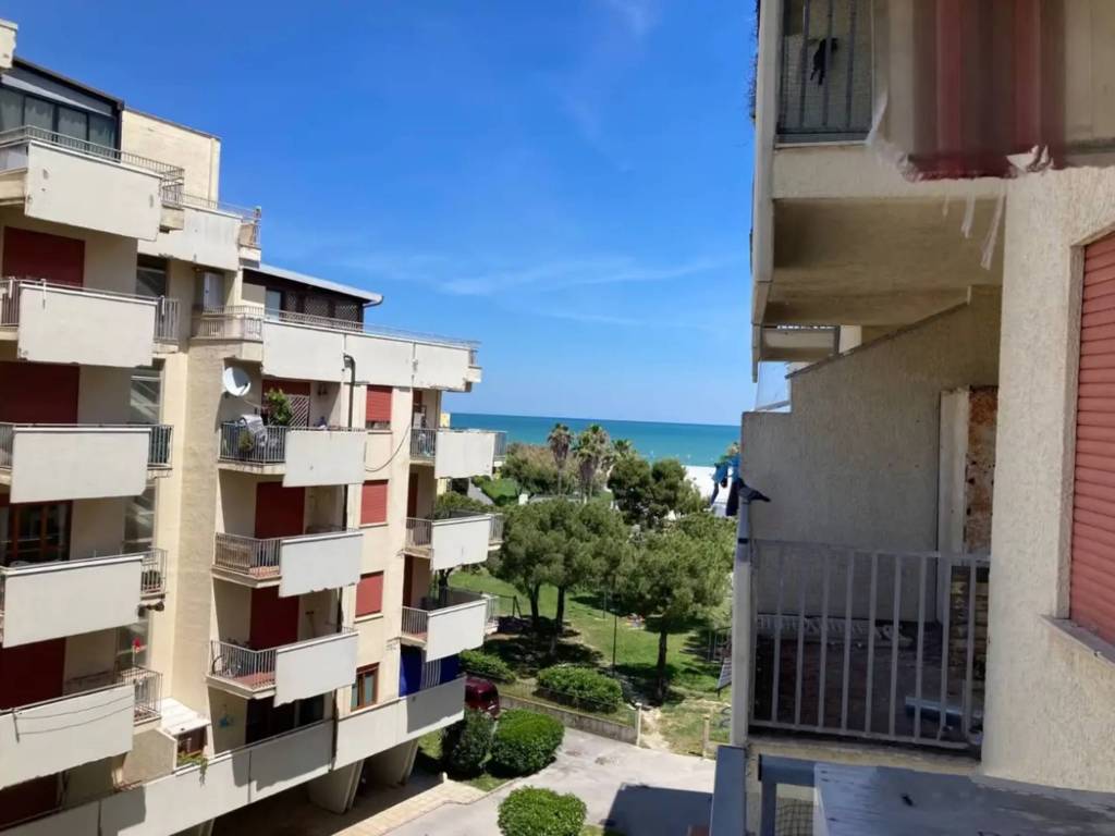 appartamento in vendita a Fermo in zona San Tommaso