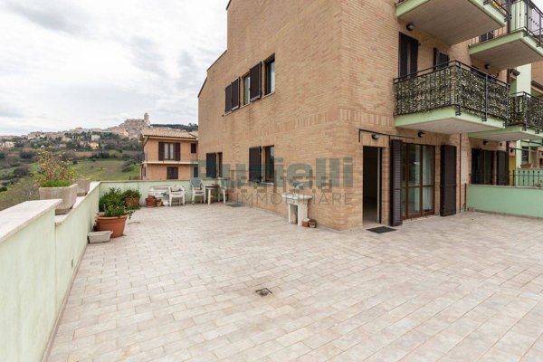 appartamento in vendita a Fermo in zona Camera