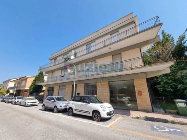 appartamento in vendita a Fermo in zona Camera