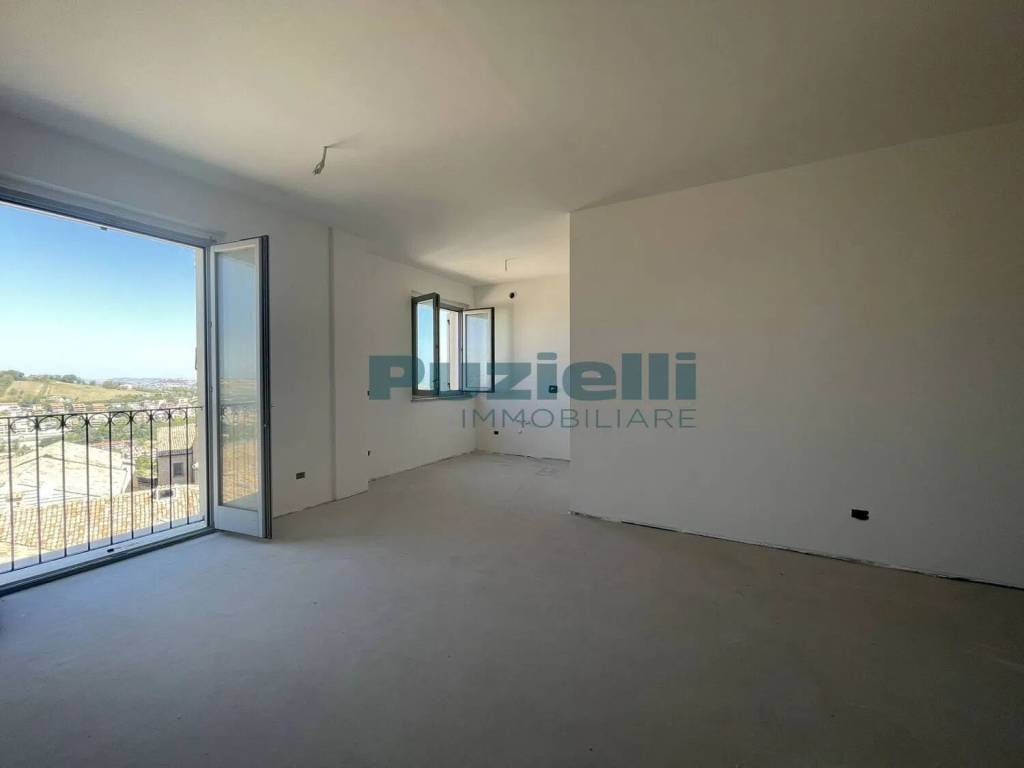 appartamento in vendita a Fermo in zona Camera