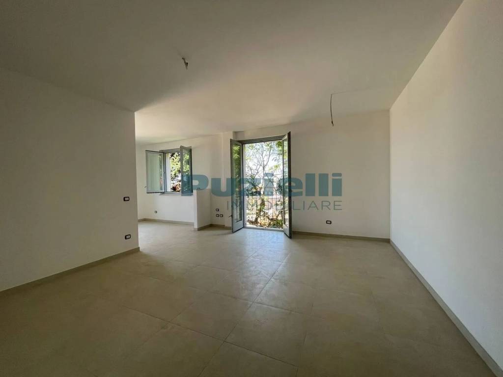 appartamento in vendita a Fermo in zona Camera